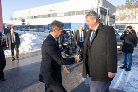 OBISK VLADE V PRIMORSKO NOTRANJSKI REGIJI 8.1.2025 - Valter Leban-7875